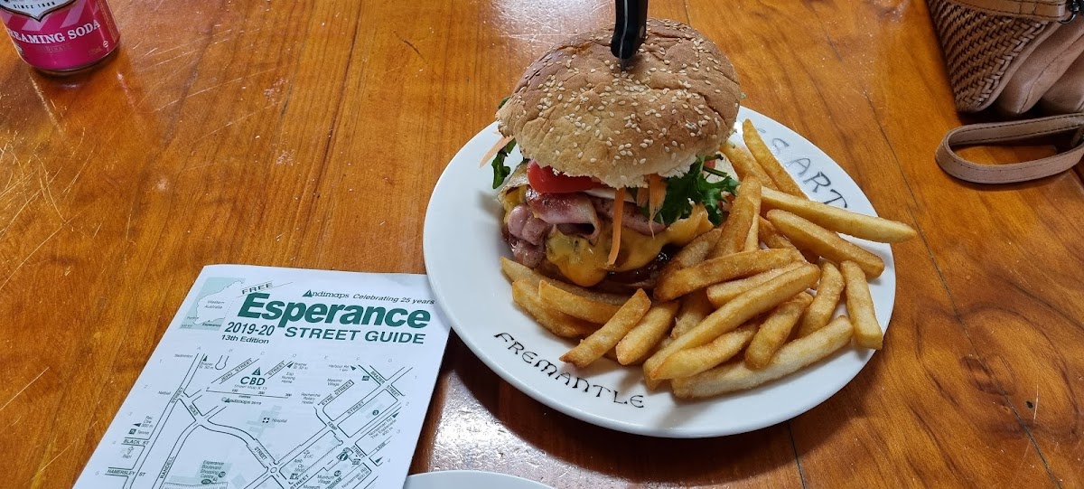 Esperance Bird & Animal Park Café Photo 10